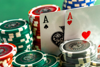 Entenda a Lei: Jogar Poker é Permitido no Brasil