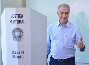 Reinaldo Azambuja comemora eleição de Eduardo Riedel e diz que novo governador vai trabalhar por toda a população