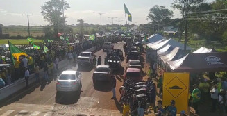 Manifestante que obstruir rodovia, calçada e canteiro  vai pagar multa de R$ 100 mil/hora