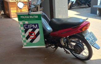 Moto furtada na noite de ontem é recuperada pela 9ª Companhia