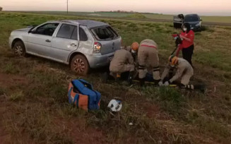 Homem capota veículo e sofre traumatismo em Casa Verde