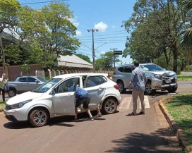 Carro invade preferencial na Monte Alegre e passageira morre em colisão
