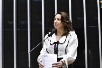 Câmara aprova urgência para projeto sobre prevenção do sofrimento psíquico entre jovens