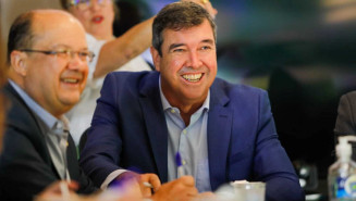 Riedel e Barbosinha anunciam novo organograma na próxima terça-feira