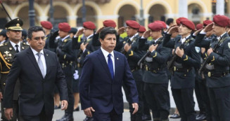 Presidente do Peru é deposto e preso após tentar fechar o Congresso