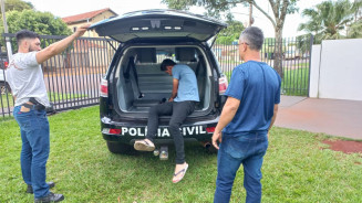 Homem detido em ônibus vai responder por feminicídio, ocultação de cadáver e furto