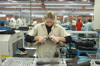 Recriação de ministério resgata a força da indústria para a economia brasileira