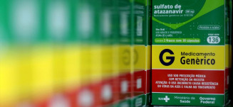Entenda o significado das tarjas coloridas nas embalagens dos remédios