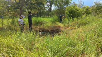 Jovens foram mantidos reféns antes de serem executados por 'tribunal do crime'