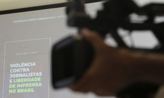 Brasil registra uma agressão a jornalista por dia em 2022