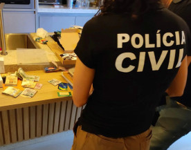 Polícia Civil cumpre mandado de busca e apreensão e prende estelionatário