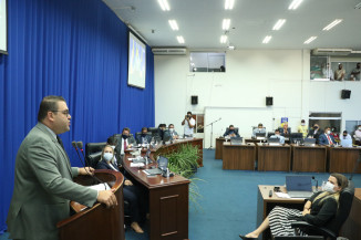 Câmara abre ano legislativo com sessão solene na segunda-feira