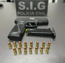 Após ameaçar esposa, suspeito tem arma de fogo apreendida pela Polícia Civil durante busca domiciliar