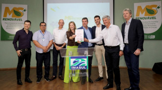 Escolas e prédios públicos estaduais vão contar com energia solar