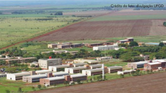 UFGD lança processo seletivo com 21 vagas para professores substitutos