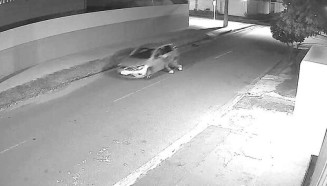 Mulher é roubada e arrastada pelos cabelos por motorista de app na Capital
