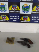 Polícia Militar prende homem por violência doméstica e porte ilegal de arma de fogo 