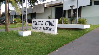 Homem é preso acusado de agredir a avó de 90 anos