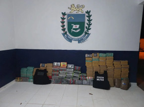 Motorista que transportava 255,5 kg de entorpecentes é preso pela Polícia Militar