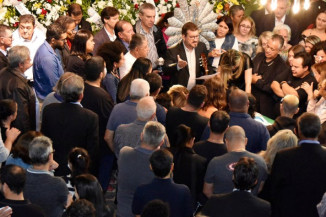 Corpo de Amarildo Cruz é levado para SP após ser velado na Assembleia