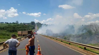 Polícia confirma morte de três pessoas em colisão entre carreta e caminhão na BR-163