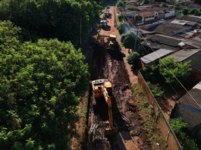 Bastante danificada, Via Parque vai ter reconstrução da malha asfáltica