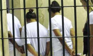 Política de drogas causa extermínio de jovens negros