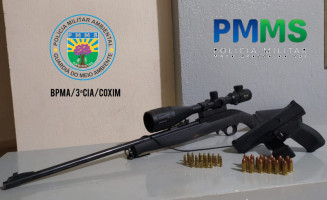 PMA prende caçadores com rifle, pistola e munições