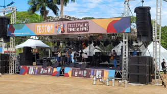 Festop começa nesta sexta e segue até domingo com música, artesanato e artes cênicas na praça