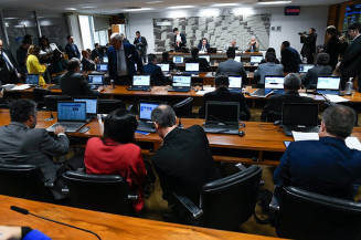 CAE analisa solicitações de crédito externo nesta terça