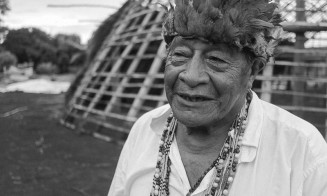 Líder guarani-kaiowá, criador do Aty Guasu, morre aos 101 anos -