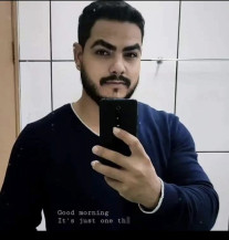 Motociclista bate em caminhonete e morre no hospital
