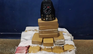 Polícia apreende R$ 850 mil em cocaína dentro de carro deixado em oficina