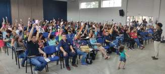 Educadores rejeitam proposta de reajuste salarial em Dourados