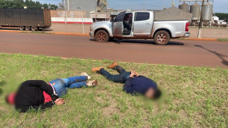 Traficantes são presos com caminhonete lotada de maconha