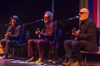 UEMS terá temporada de shows com o trio Hermanos Irmãos em maio