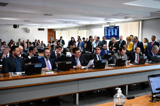 Comissão aprova medidas de prevenção e primeiros socorros em casos de engasgo