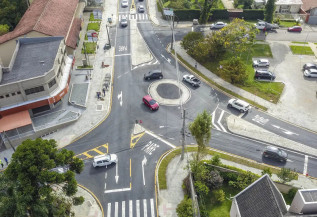 Rotatórias precisam ser sinalizadas com a placa PARE? Veja a resposta!