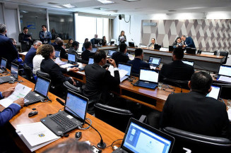 CCJ debate projeto que regula concessão de habeas corpus