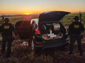 Jovem é preso com carro roubado e droga avaliada em R$ 2,6 milhões