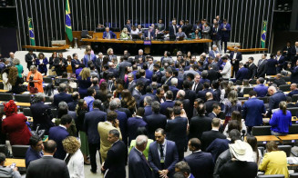 Senado fará sessão para celebrar 10 anos do Estatuto da Juventude