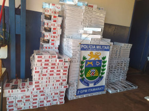 Polícia Militar apreende contrabando de cigarros no interior de veículo abandonado em propriedade rural