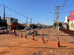 Avançam obras de duplicação da José Roberto Teixeira