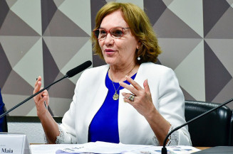 Comissão da MP do Mais Médicos analisa relatório na terça-feira