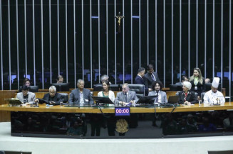 Sessão do Congresso destaca importância de líderes comunitários