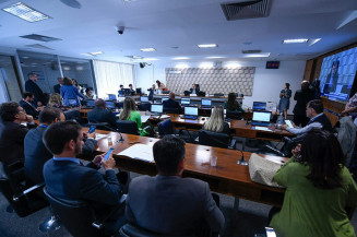 Mães e pais podem ter prazo maior para concluir curso superior