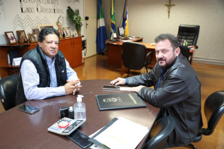 Laudir e Douradown firmam parceria com UDAM para levar informações sobre tratamentos aos bairros