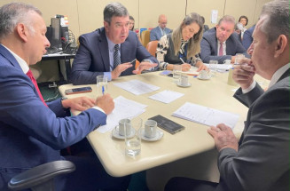 Riedel quer medidas para proteger MS de reforma tributária