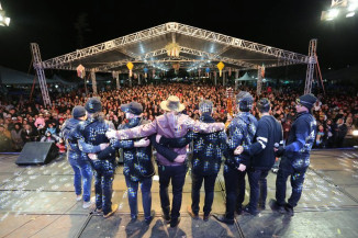 Mais de 15 mil pessoas prestigiam a Festa Junina, que vai até domingo