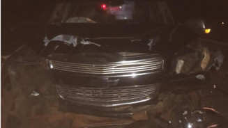 Acidente entre caminhonete e carro deixa cinco pessoas feridas BR-267 